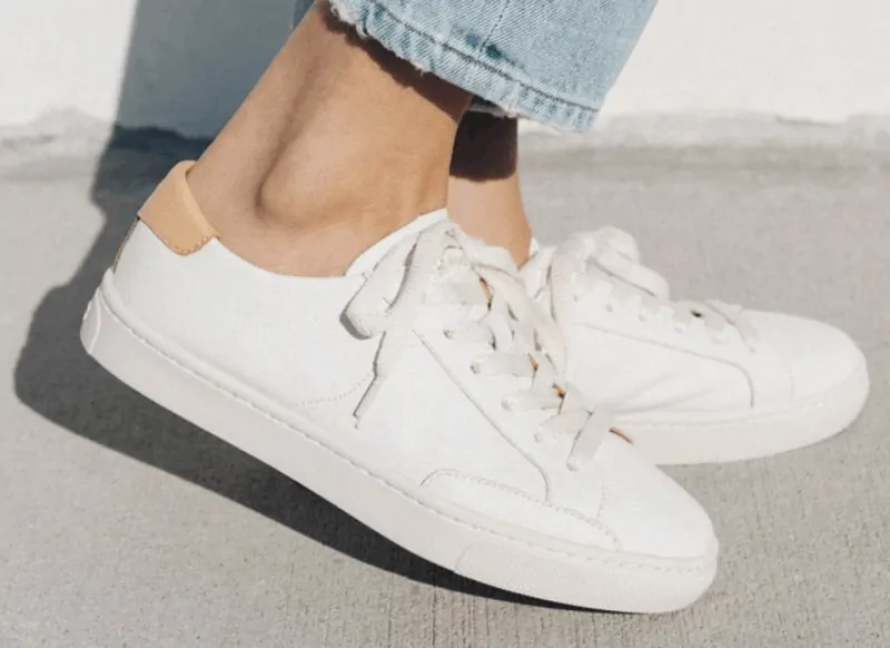 25 Best White Sneakers for Women - Leather and Canvas White Sneakers