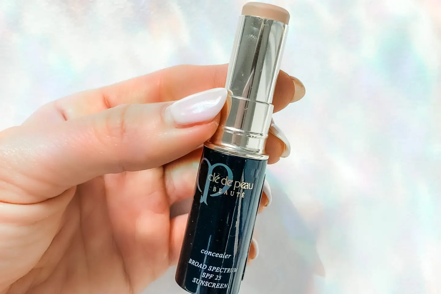 cle de peau concealer review