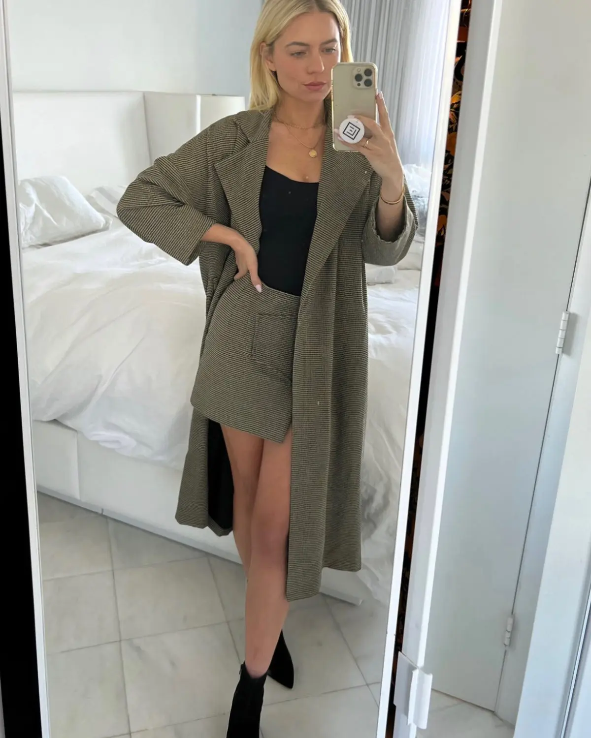 How to Wear Ankle Boots 12 Different Ways - Lindsay Silberman How to Wear Ankle Boots 12 Different Ways - Lindsay Silberman
