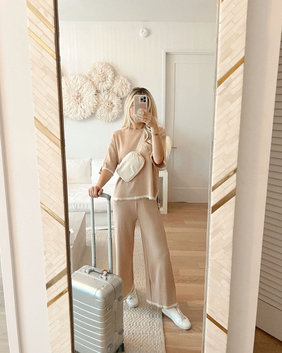 Béis Weekend Travel Bag in Beige … curated on LTK | Packing clothes, Luggage  bags travel, Travel bag essentials